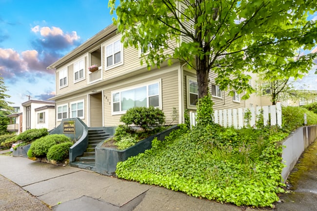 Abbey Park Apartments