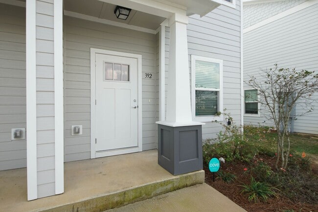 Photo - 392 Date Palm Ln
