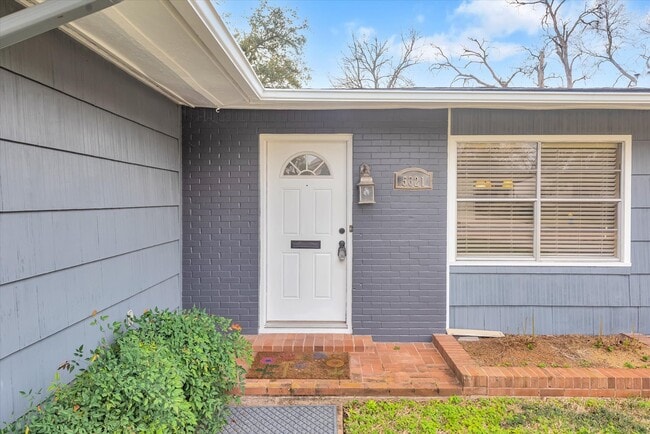 Photo - 5321 Pagewood Ln