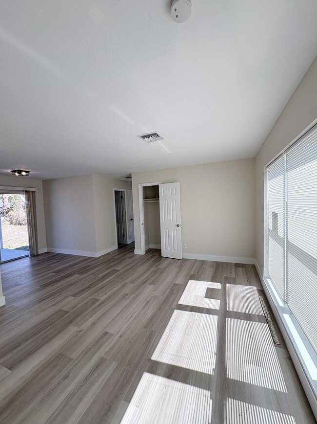 Photo - 175 SE El Sito Ct