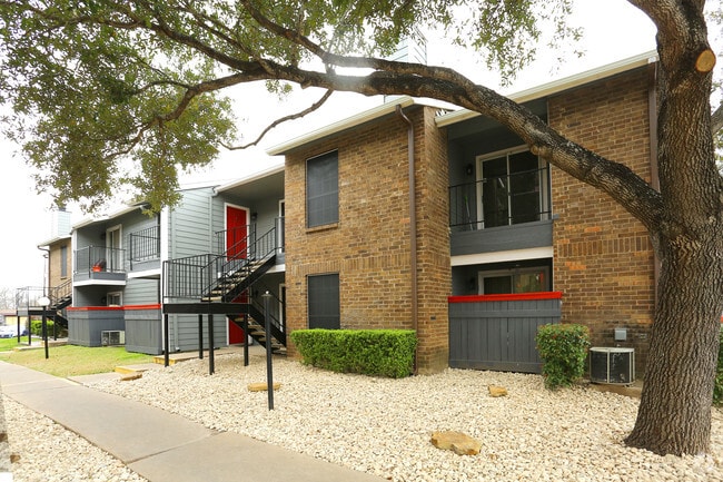 Photo - Bridge at South Point