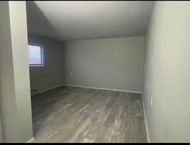 Photo - 2029 S Empire Ave Unidad 4