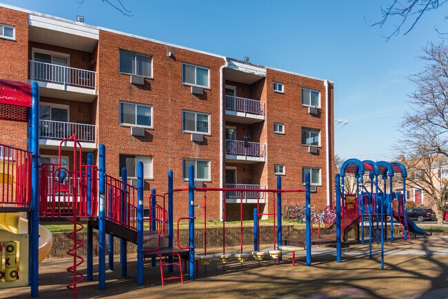Mason Avenue Apartments