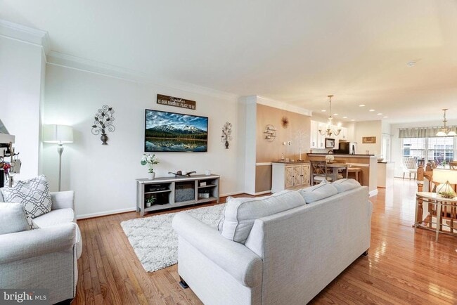 Building Photo - 575 Edmonton Terrace NE