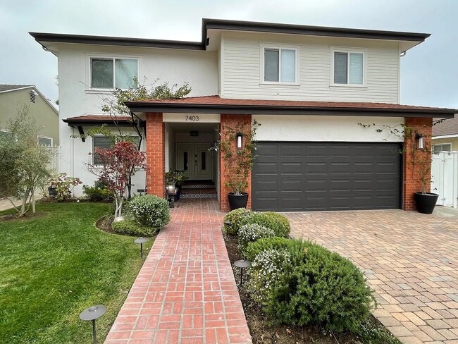 Building Photo - 7403 Alverstone Ave