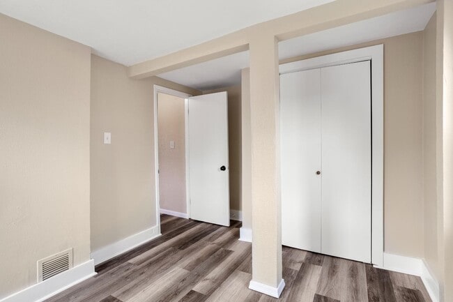 Photo - 816 Roosevelt St