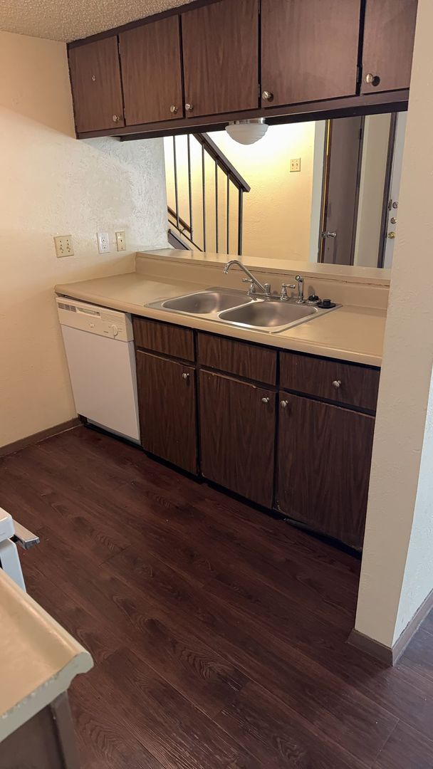 Photo - 4504 Hunt Cir Unit C