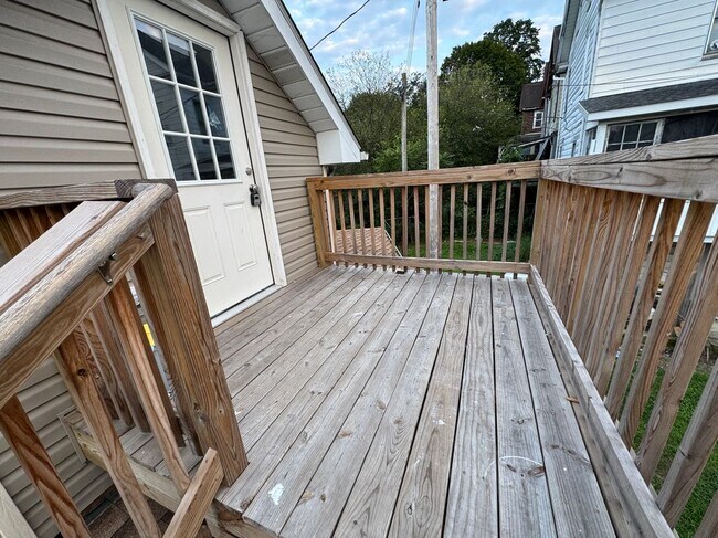 Photo - 245 S 1st St