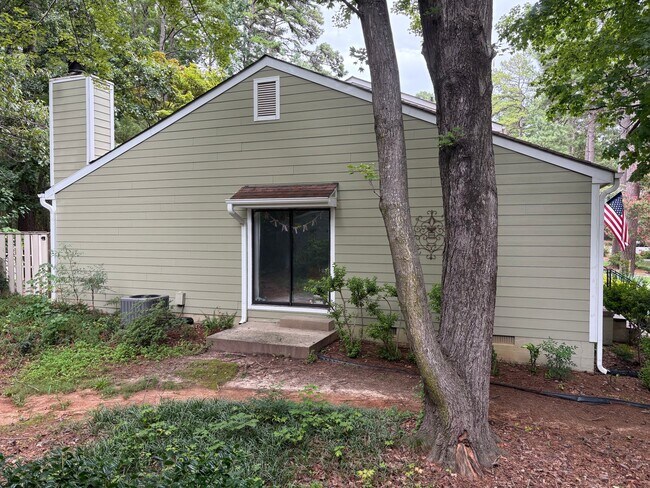 829 Green Ridge Dr