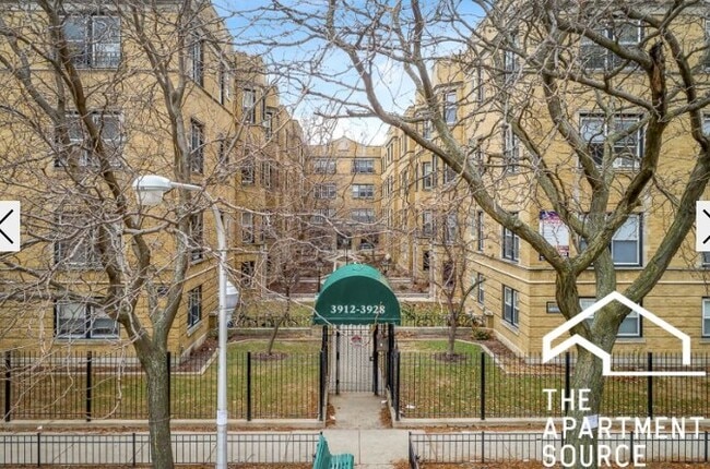 Photo - 3916 N Pine Grove Ave Unit 5E