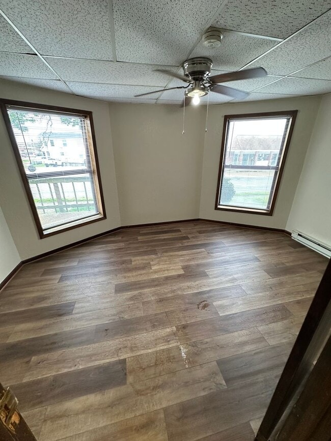 Photo - 1109-MF3-E Unit B