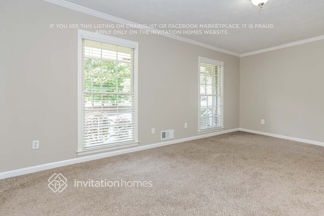 Photo - 631 Shannon Green Cir SW