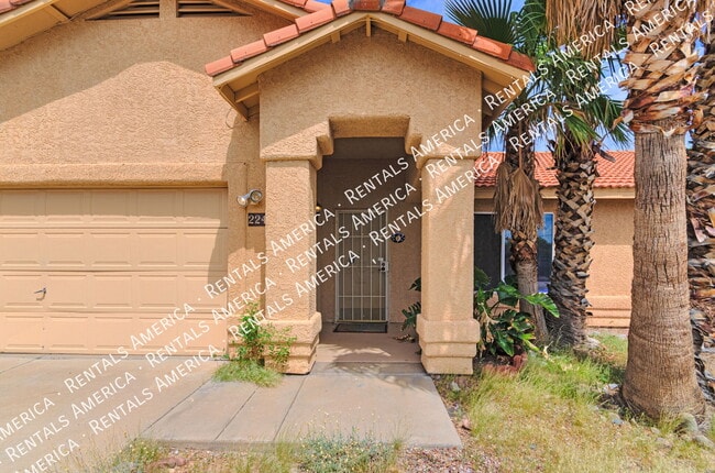 2240 S Quail Hollow Dr