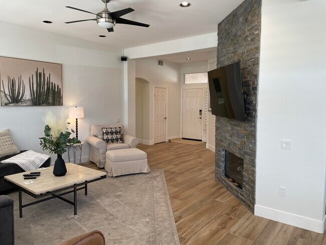 Photo - 38286 Brandywine Ave