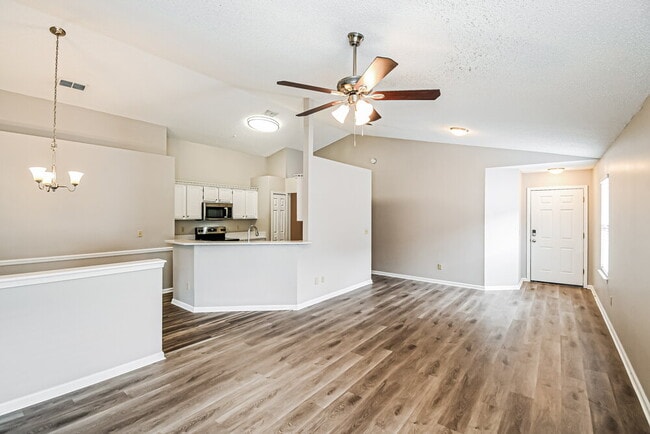 Photo - 8852 St Lucia Ct