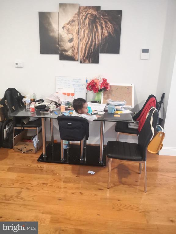 Photo - 617 N 11th St Unit 1F