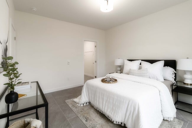 Photo - 1414 Main St Unit 406