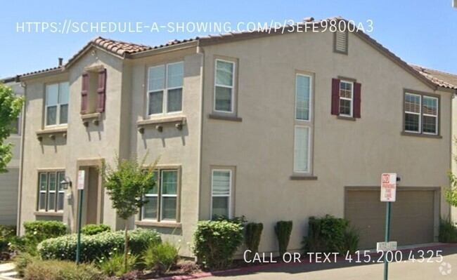 Building Photo - 3 Bed 2.5 Bath Available Feb 1st!!! 2 Car ... Rental