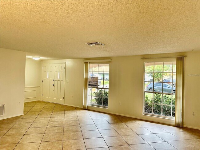 Photo - 12217 Buttonwood Row