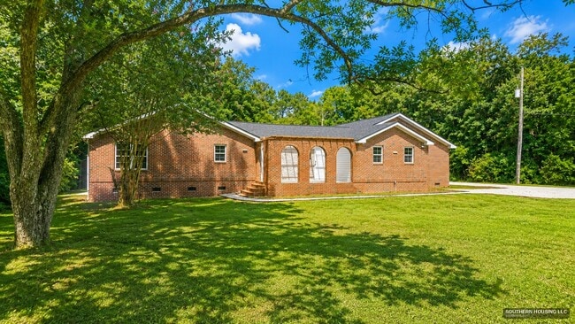 Building Photo - Academy St Unit 323
