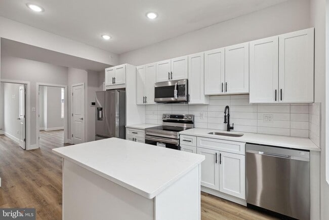 Photo - 1840 N Gratz St