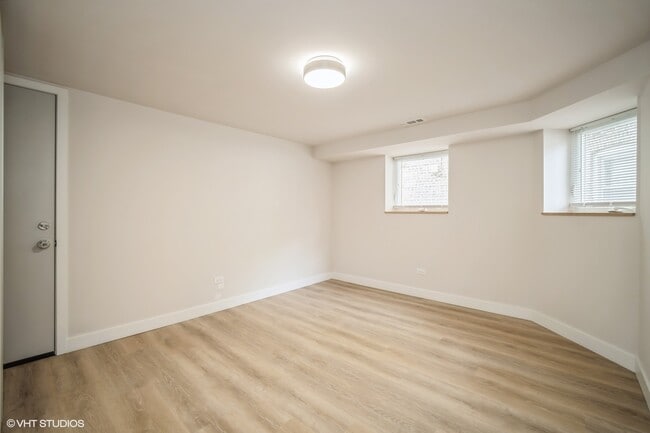 Photo - 841 N Mozart St