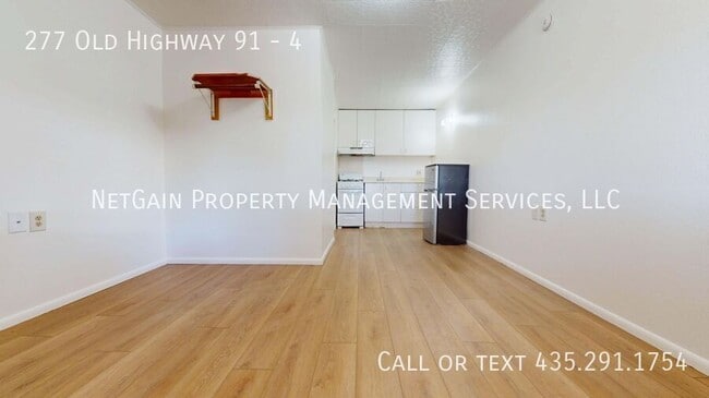 Photo - 277 W Old Hwy 91 Unidad 4
