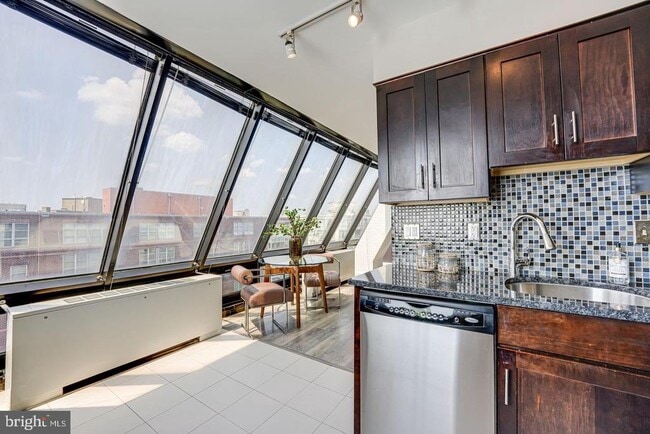 Photo - 1245 13th St NW Unit 1016