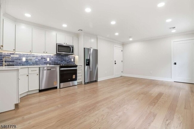 134 Snyder Ave