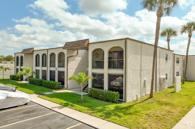 Photo - Boulevard Club