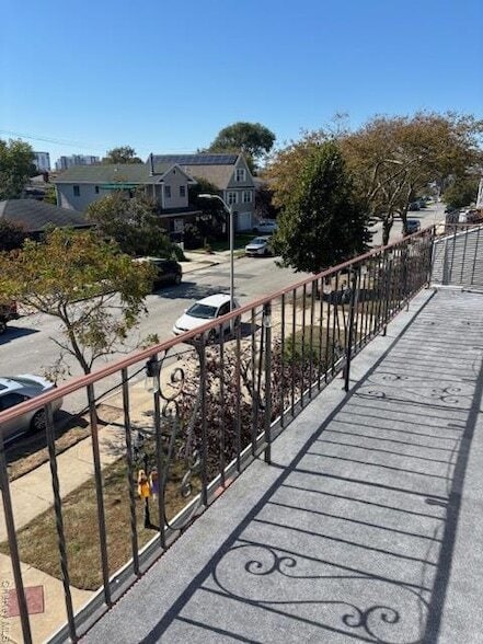 Photo - 367 E Chester St Unit Upper