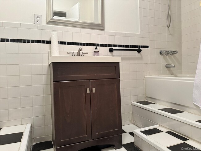 Photo - 1502 St Louis Ave