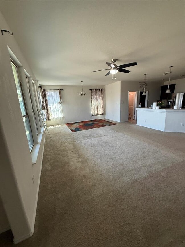 16602 Brogan Ln