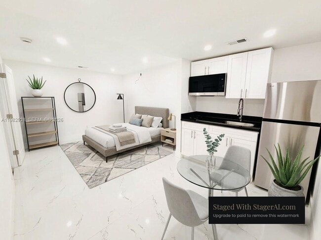 Photo - 3354 NW 50th St Unidad 4