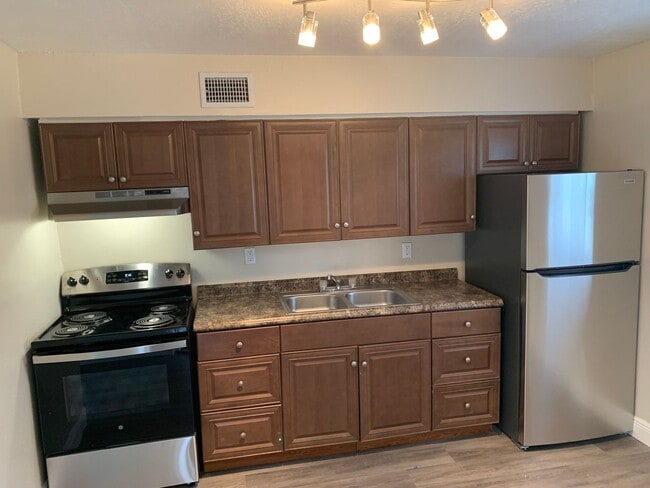 Photo - Canaveral Shores Apartments