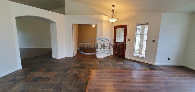 Photo - Beautiful Yuba City home on a large lot