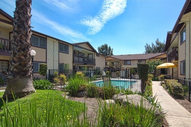 Woodside Senior Apartments (55+)