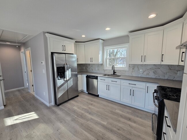 Photo - 42 Parkway Blvd