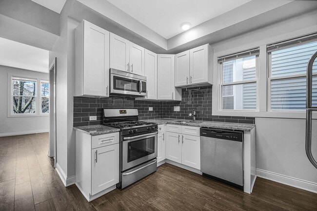 Photo - 3121 N Southport Ave Unidad 1R