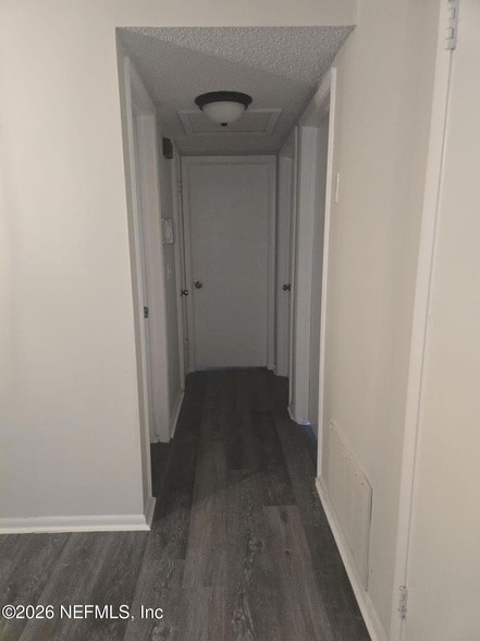 Photo - 1587 W 30th St