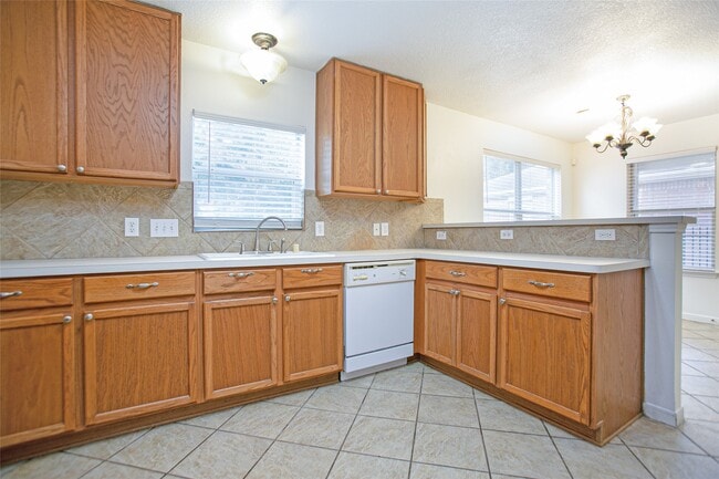 Photo - 17627 S Summit Canyon Dr