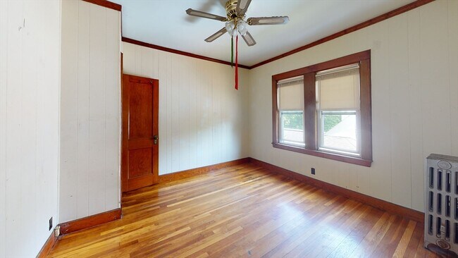 Photo - 48 Oak St Unit 2