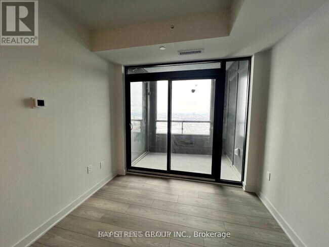 Photo - 2920 Hwy 7 Unité 4601