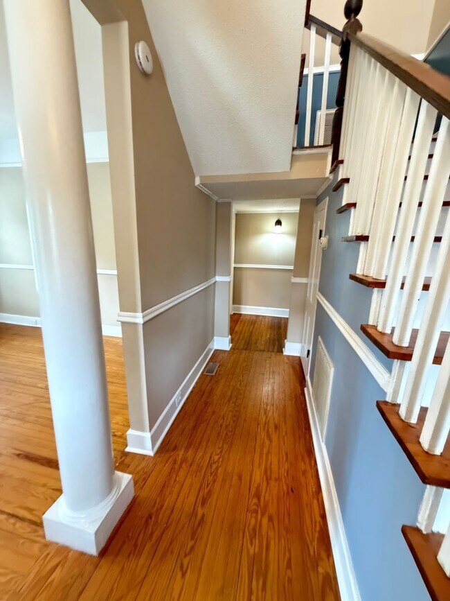 Photo - Charming & Spacious 3-Bedroom Home with a Large Fenced Yard!