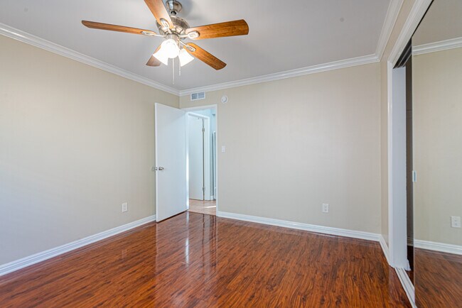 Bedroom #1 w/ Ceiling Fan