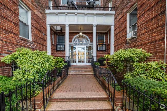 Building Entrance - 114-06 Queens Blvd