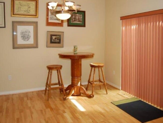 Photo - 3844 SW Binford Ave