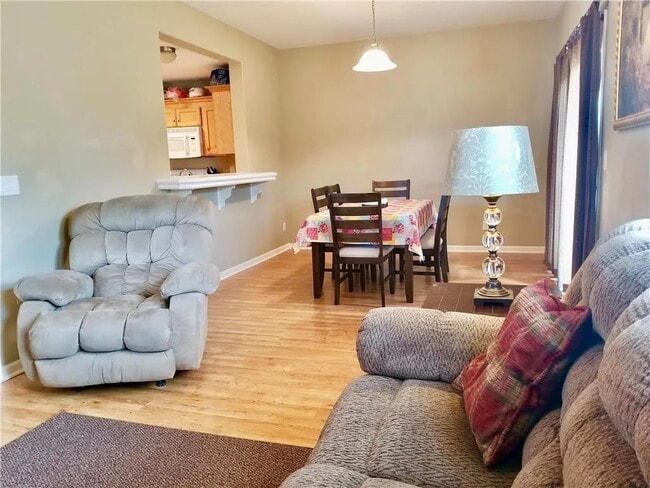 Photo - 2105 E 25th Ct