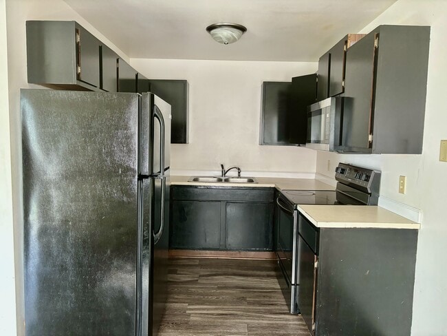 Photo - 1153 Country Ln