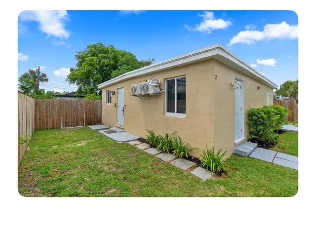 Building Photo - 529 NW 15th Way Rental